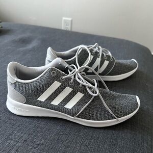 NWOB - Adidas Cloudform